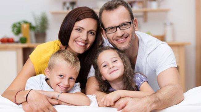 Adoptionen und Pflegekinder Adoptionen und Pflegekinder