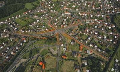 Luftaufnahme eines Ortes mit Grauen Flecken