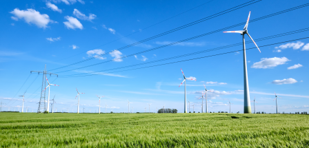 Landschaft mit Windenergie