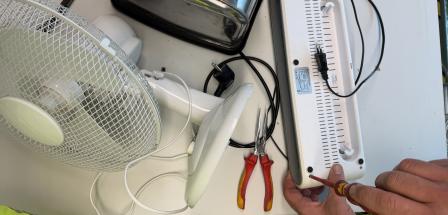 Ventilator, Toaster und Werkzeug
