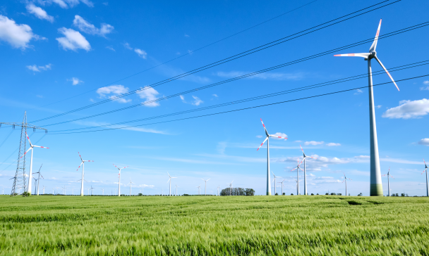 Landschaft mit Windenergie
